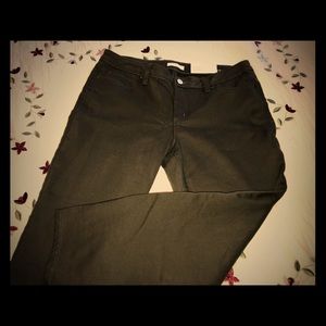 NWT Super Soft Skinny Denim